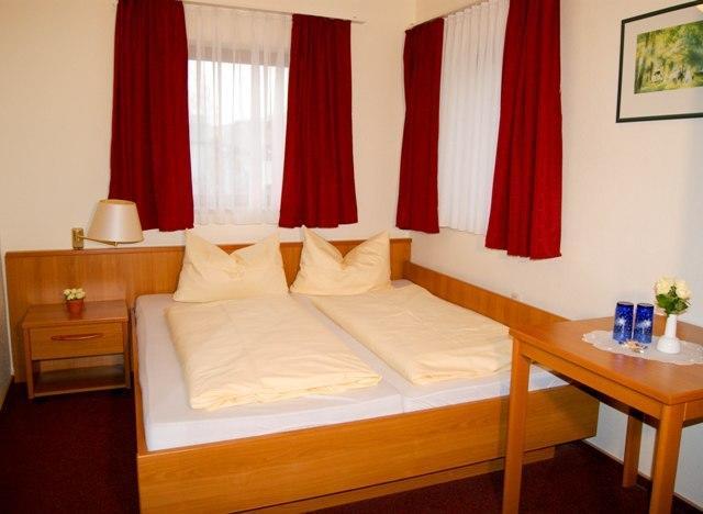 Hotel Schonunger Bucht Waigolshausen Екстериор снимка