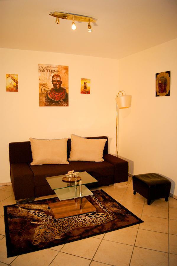 Hotel Schonunger Bucht Waigolshausen Стая снимка